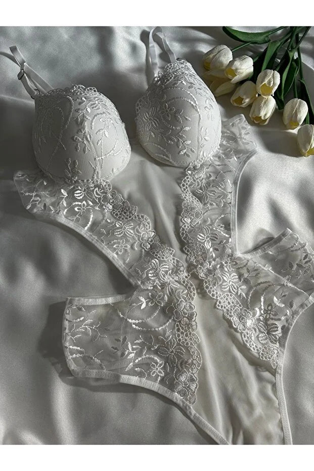 Kadın Beyaz Dantelli Destekli Transparan Çıtçıtlı Sütyenli Body Bodysuit Fantezi İç Çamaşır