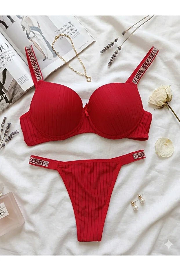 NEW SEZON DESTEKLİ DOLGULU TAŞLI LOVEE SECRET TAKIM