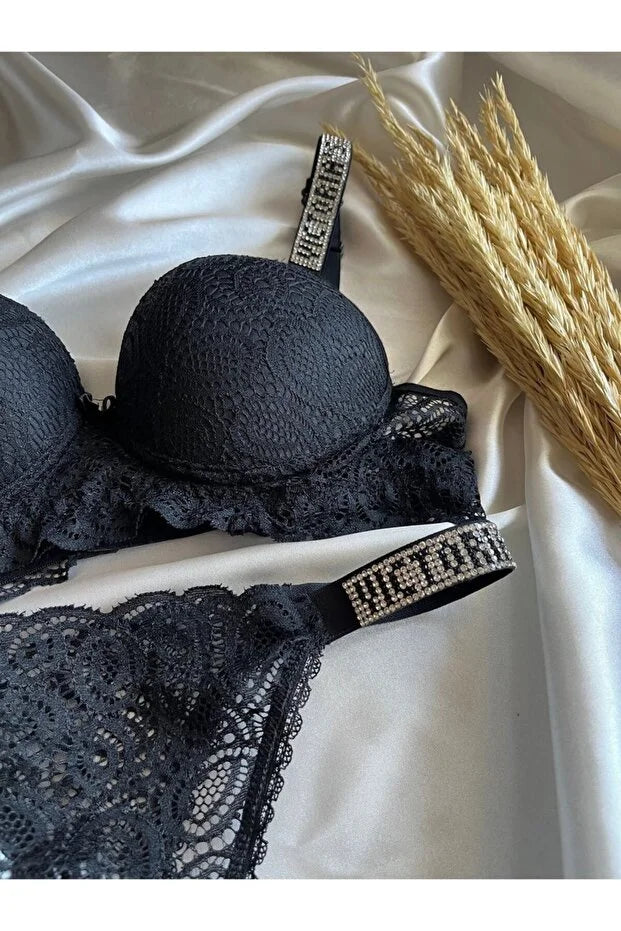 MODELLİFE Dantelli Lastiği Taşlı Balenli Destekli Dolgulu Push Up Siyah Sütyen Ve String Iç Çamaşırı Takımı