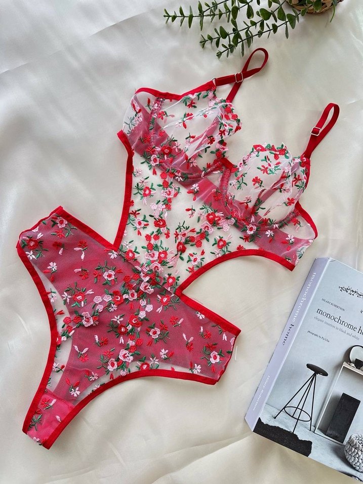 Nakışlı Kırmızı Bodysuit