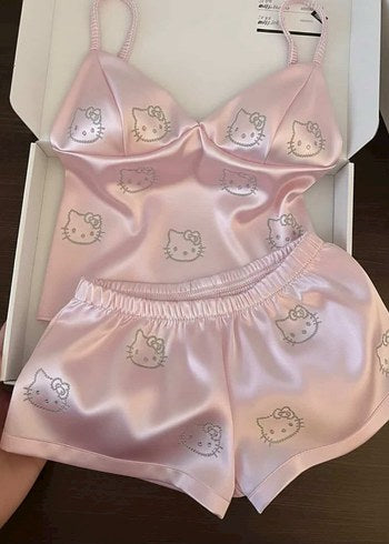 Yukatay Hello Kitty Taş Detaylı Şık Homewear Pijama Takımı Pembe