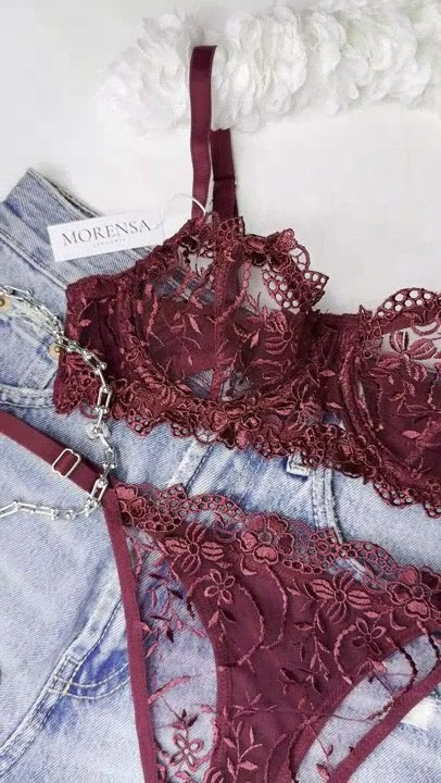 Çiçekli Balenli Sütyen Iç Çamaşır Takım Bordo